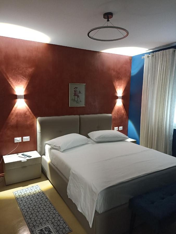 Oak Street Apartment Tiranë Ngoại thất bức ảnh