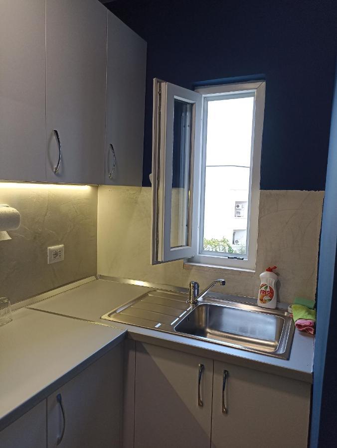 Oak Street Apartment Tiranë Ngoại thất bức ảnh